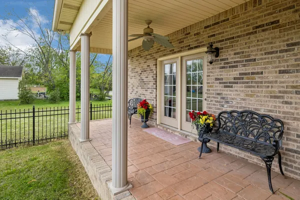 $800,000 | 1011 Robertson Road, Gallatin, TN 37066