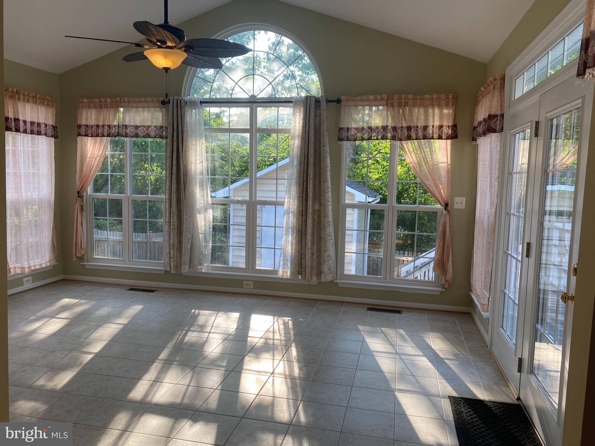 14239 Murphy Terrace Gainesville, VA 20155 - Photo 23 of 64