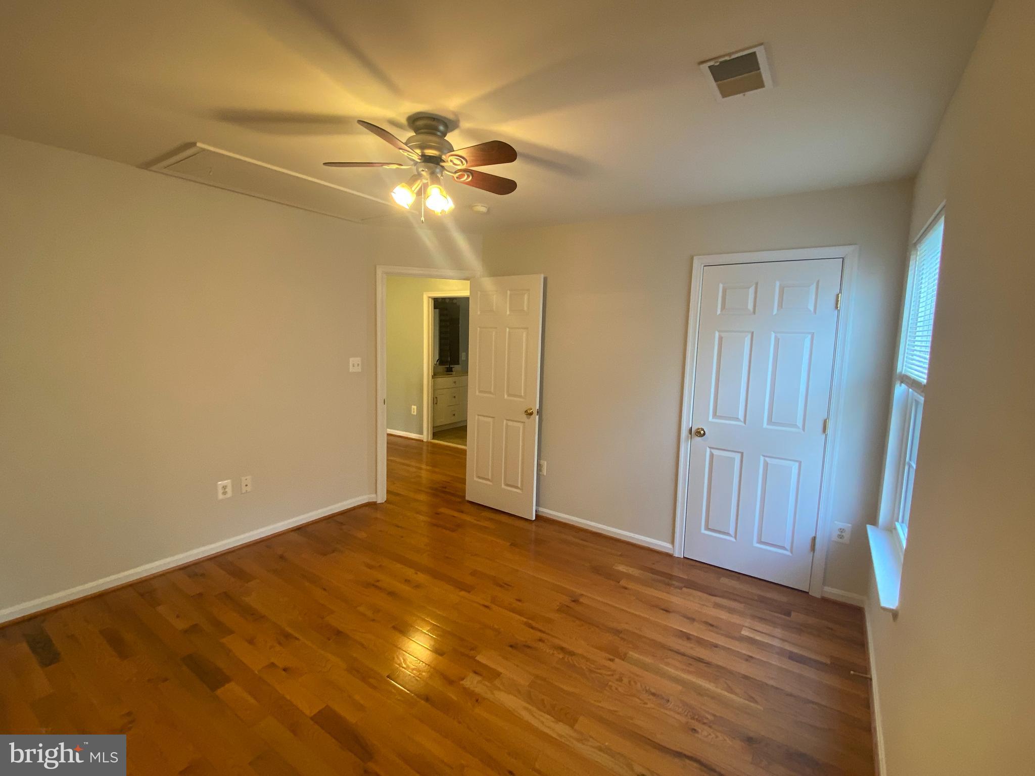 14239 Murphy Terrace Gainesville, VA 20155 - Photo 48 of 64