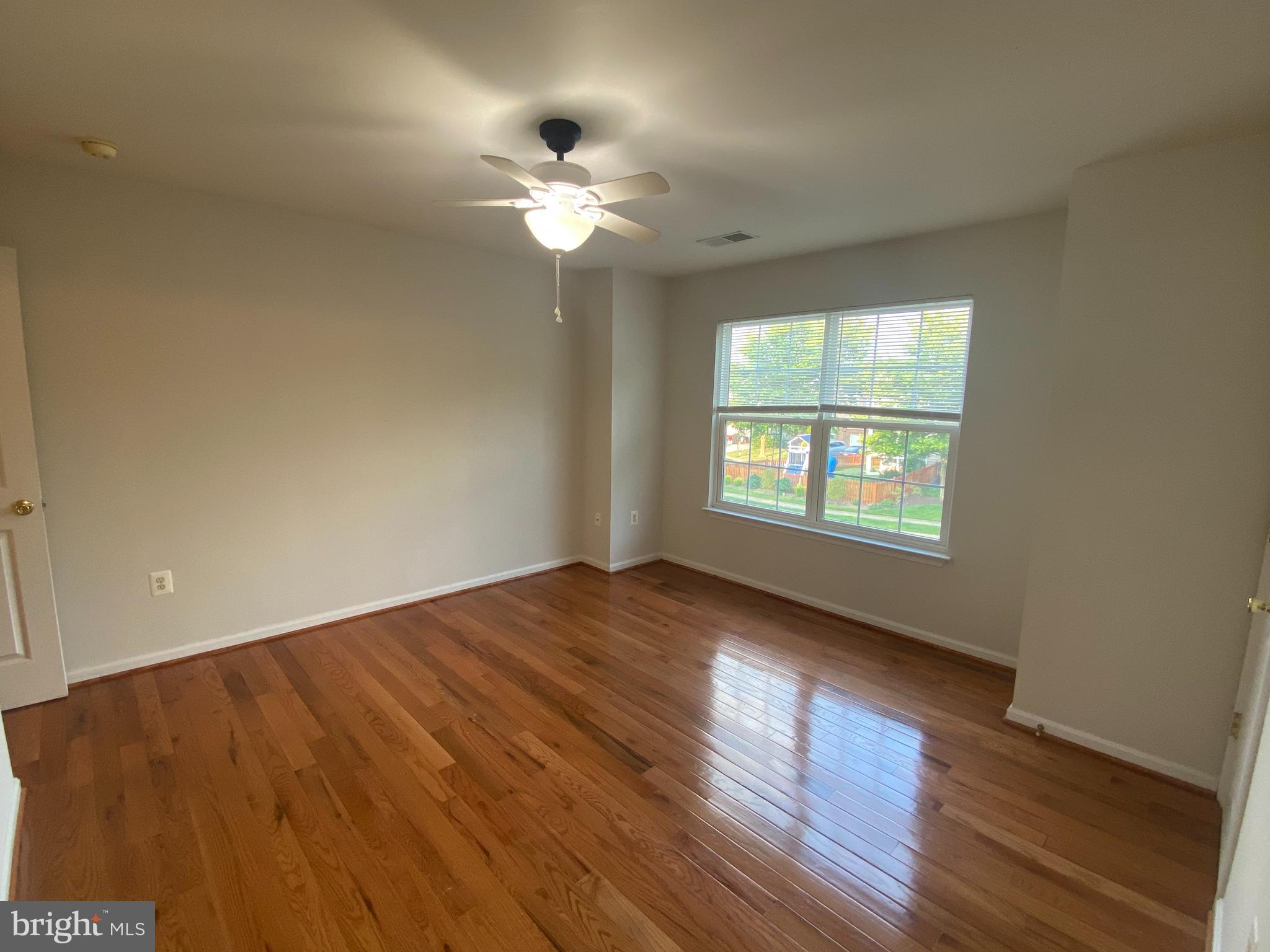 14239 Murphy Terrace Gainesville, VA 20155 - Photo 49 of 64