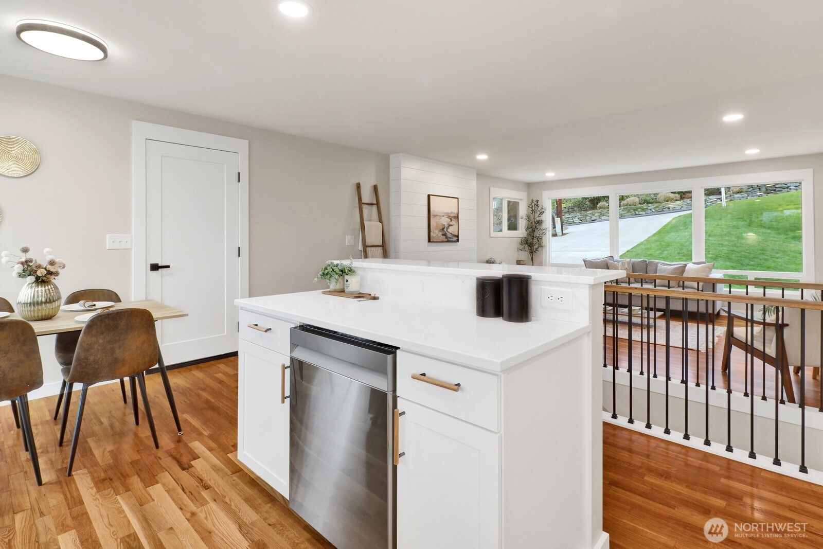 2213 View Ridge Drive Bellingham, WA 98229 - Photo 11 of 40 Gallery Image 11