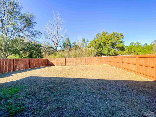 $1,995 | 7368 Lakeside Oak Court, Pensacola, FL 32526