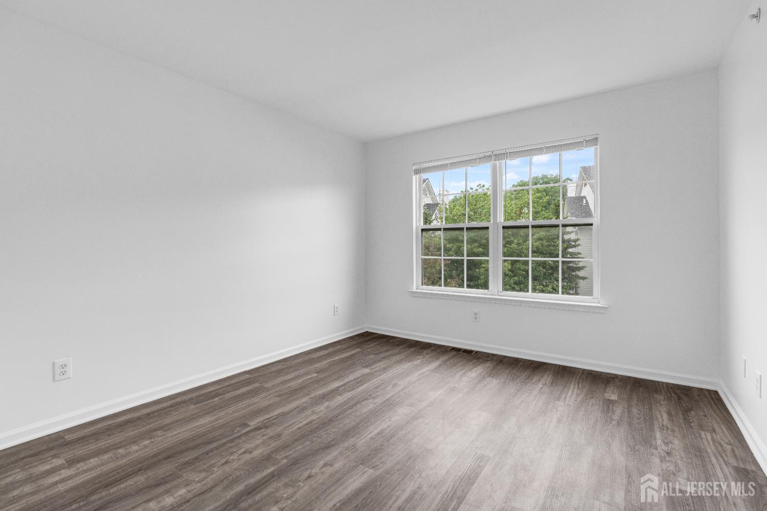 21 Inverness Drive Edison, NJ 08820 - Photo 23 of 39