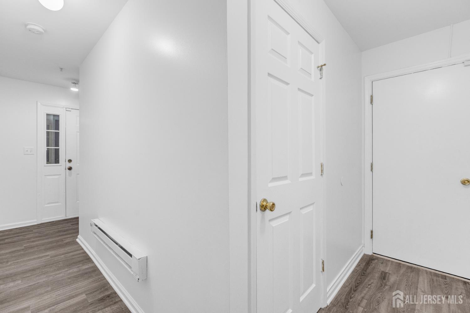 21 Inverness Drive Edison, NJ 08820 - Photo 27 of 39