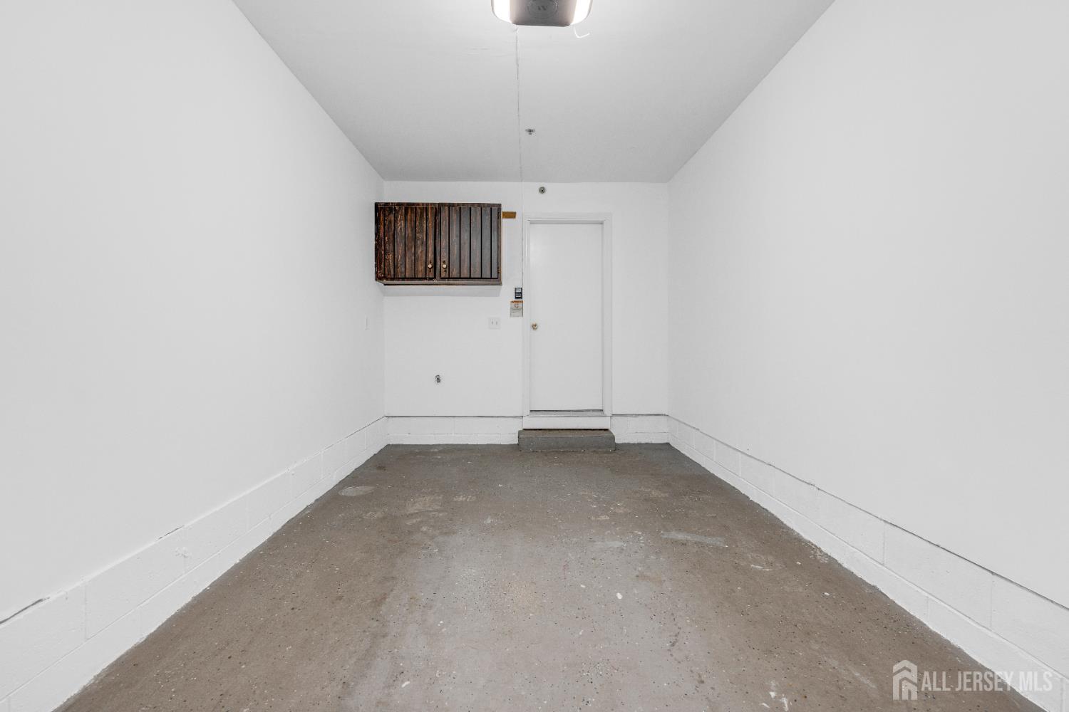 21 Inverness Drive Edison, NJ 08820 - Photo 28 of 39