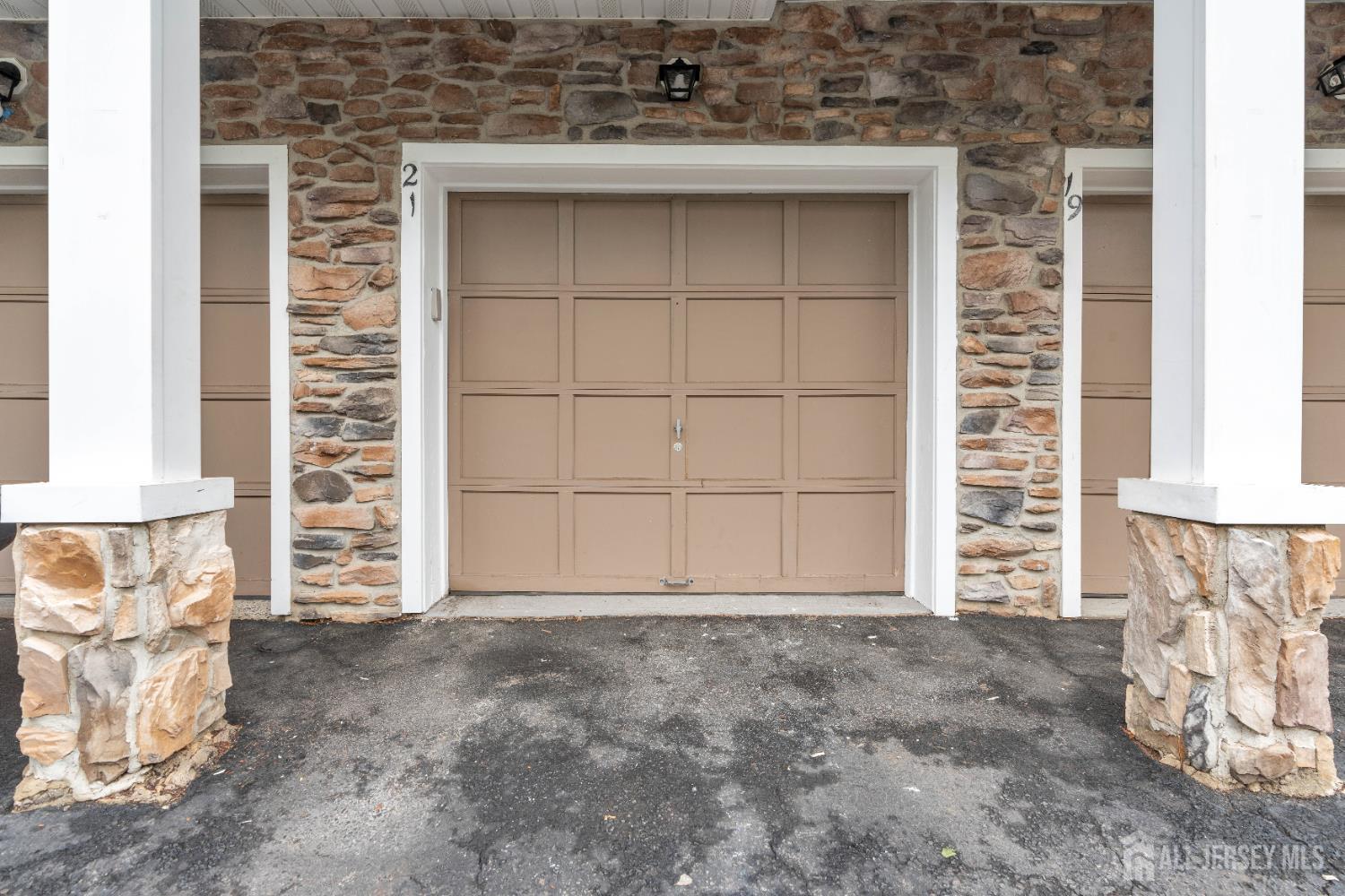 21 Inverness Drive Edison, NJ 08820 - Photo 30 of 39