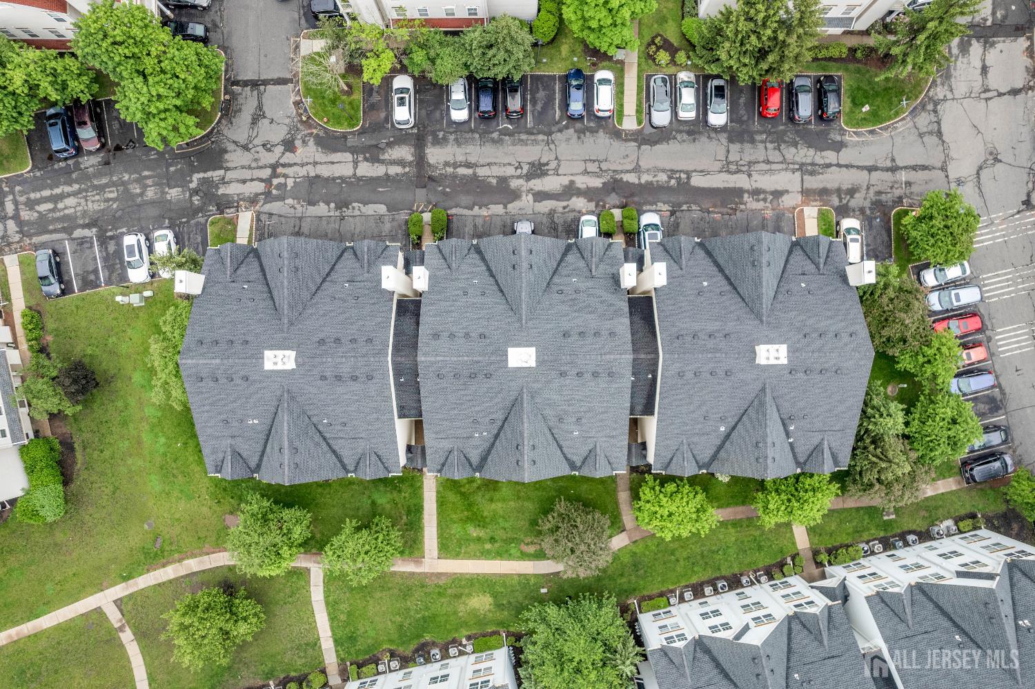 21 Inverness Drive Edison, NJ 08820 - Photo 38 of 39