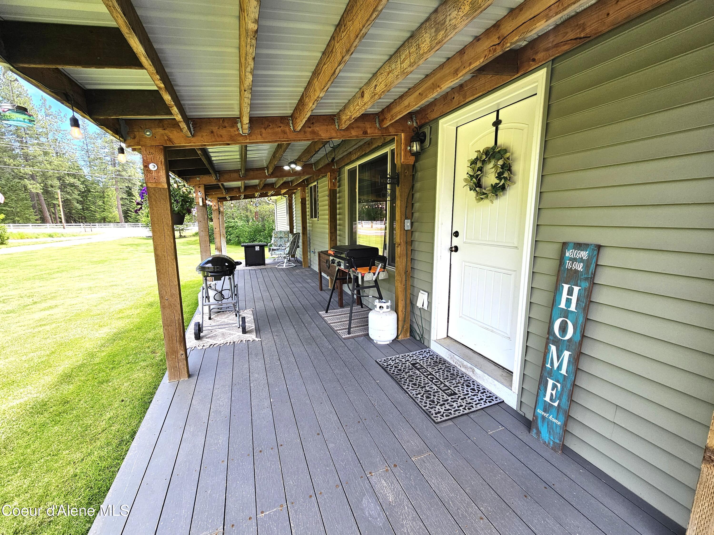 18819 North Ramsey Road Rathdrum, ID 83858 - Photo 4 of 33 Front Porch