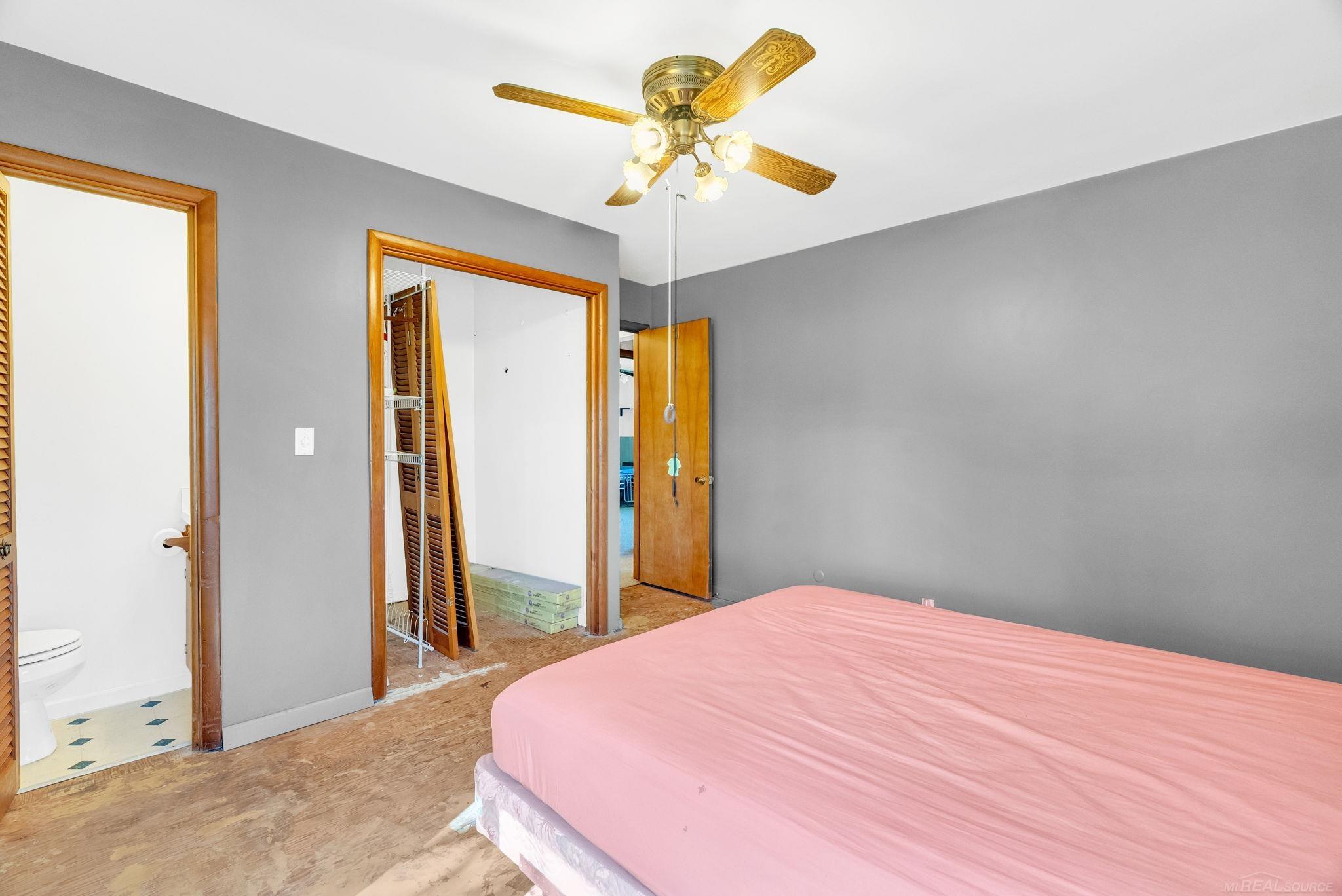 350 North Huron View Road Carsonville, MI 48419 - Photo 21 of 62 50174395-79ef6ba5-3998-4c93-ba55-4b7a7df28e0f.JPG