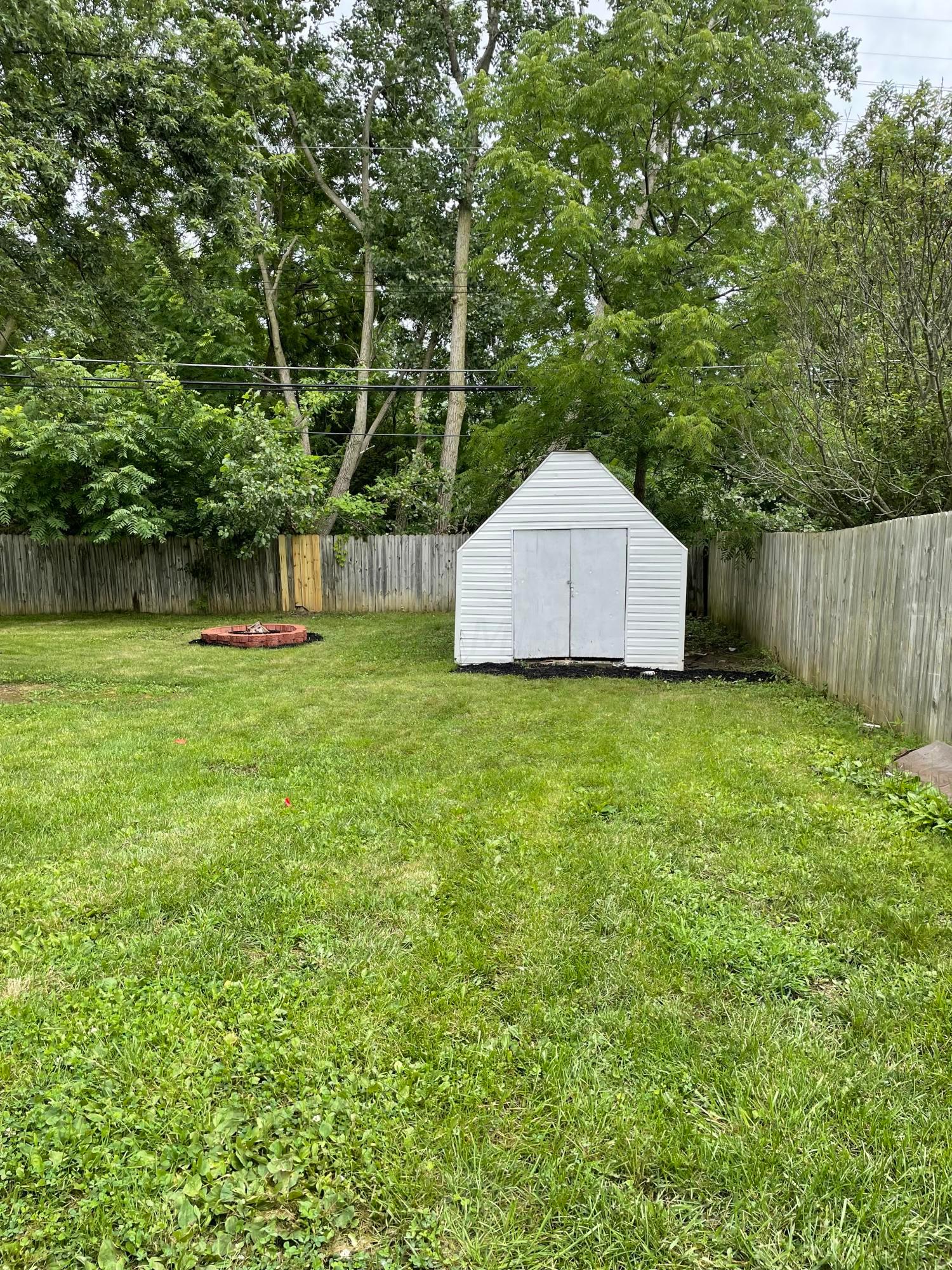 5076 Drivemere Road Hilliard, OH 43026 - Photo 3 of 17 Gallery Image 3