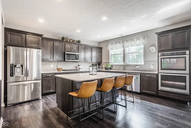 $615,000 | 4317 Bexley Court, Avon, IN 46123