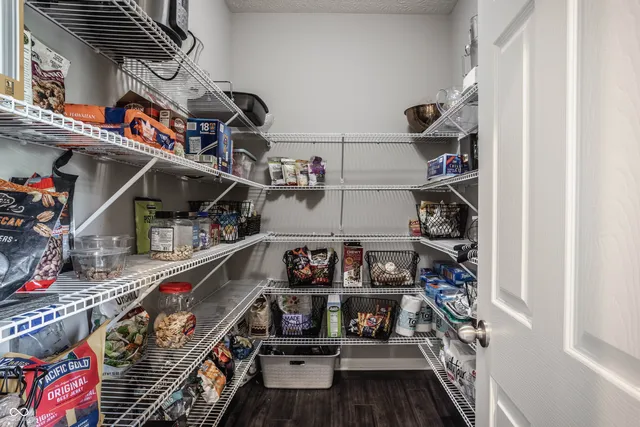 $615,000 | 4317 Bexley Court, Avon, IN 46123