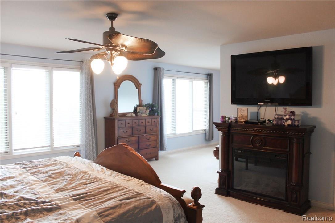 523 Springview Drive Rochester, MI 48307 - Photo 16 of 31 SpringviewMSTR3, 523.jpg