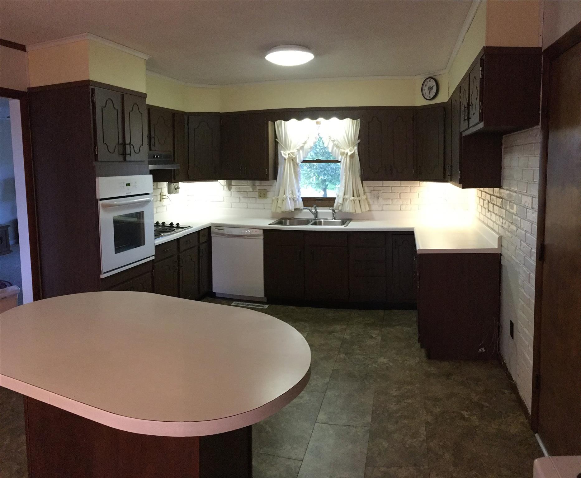 13920 Cochran Road Marion, IL 62959 - Photo 13 of 23 Gallery Image 13