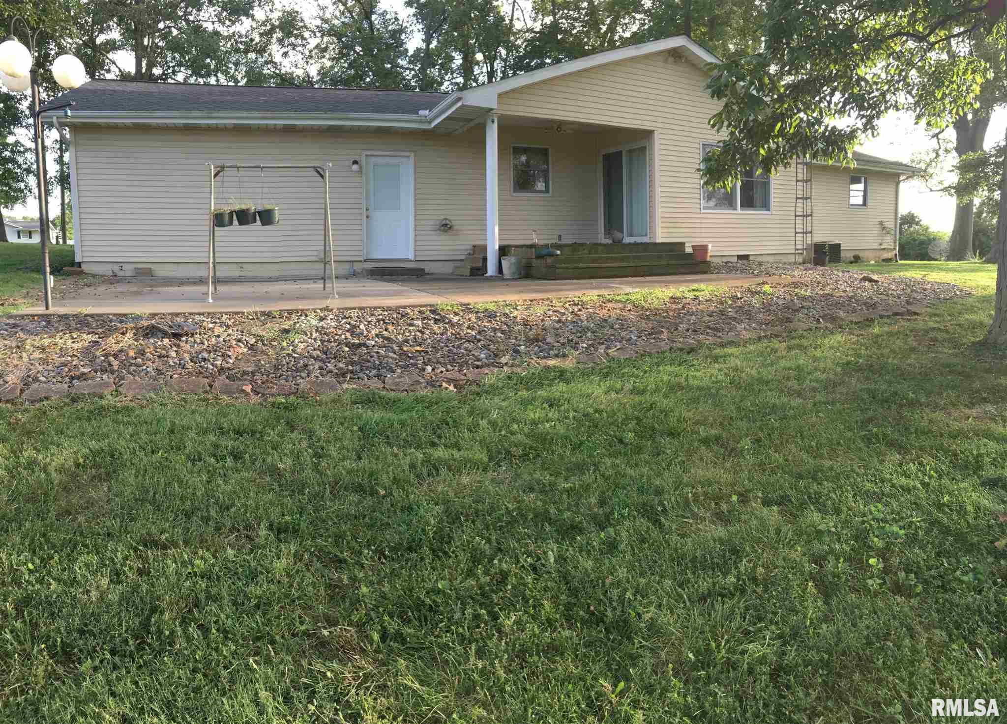 13920 Cochran Road Marion, IL 62959 - Photo 18 of 23 Gallery Image 18