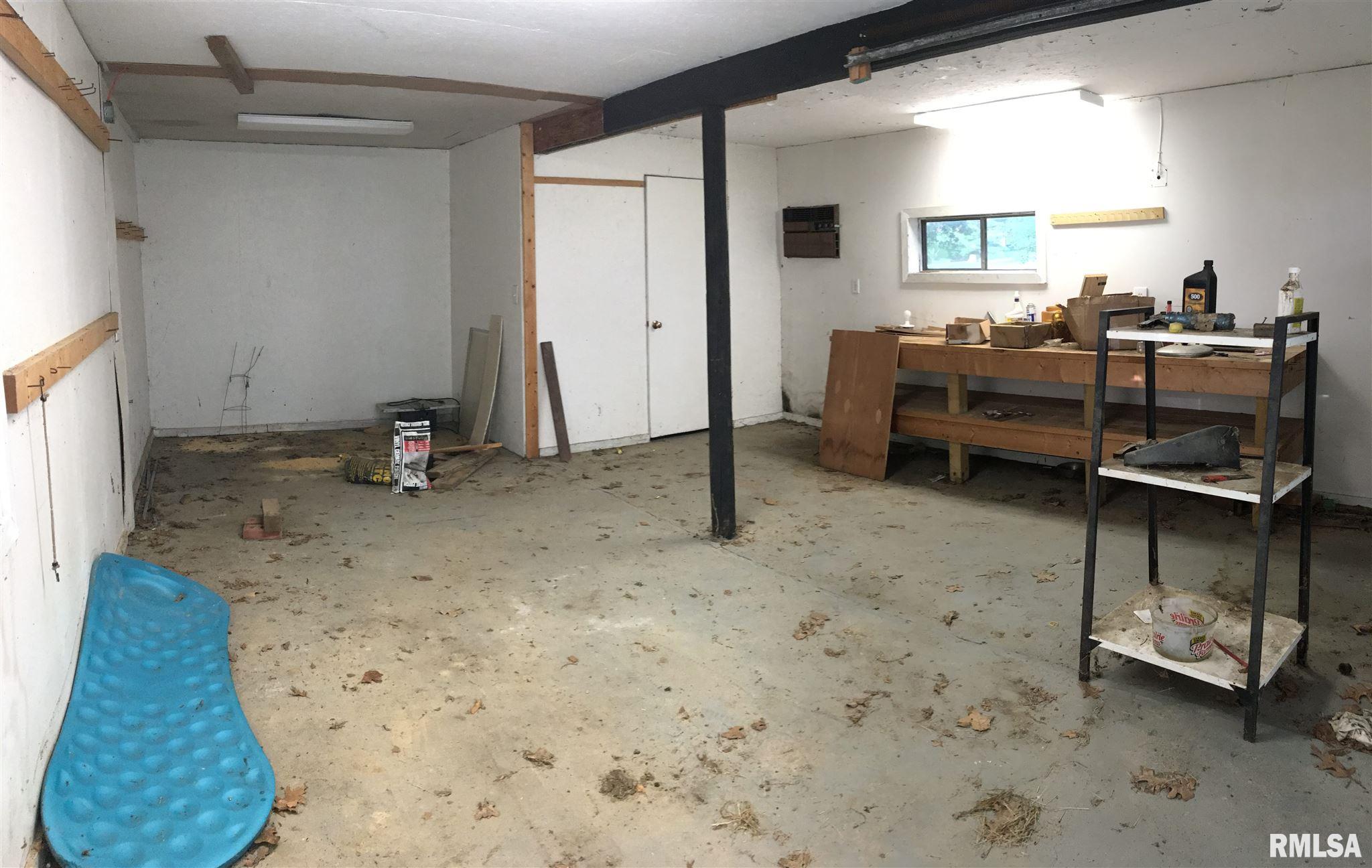 13920 Cochran Road Marion, IL 62959 - Photo 19 of 23 Gallery Image 19