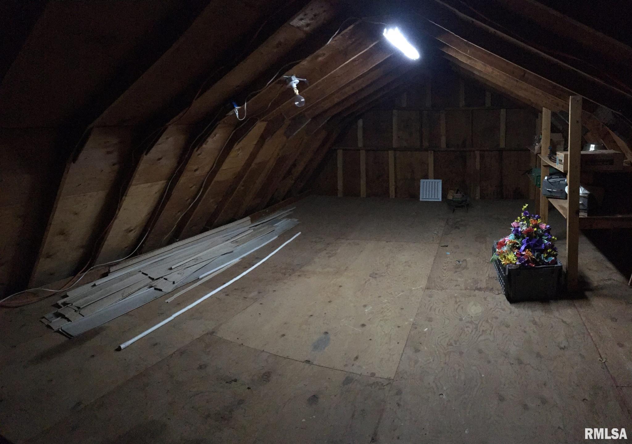 13920 Cochran Road Marion, IL 62959 - Photo 20 of 23 Gallery Image 20
