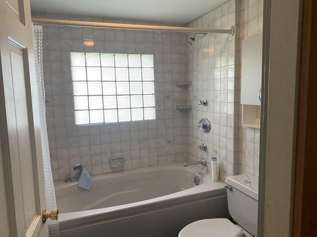 17 Stagehill Road Ipswich, MA 01938 - Photo 17 of 28 Gallery Image 17