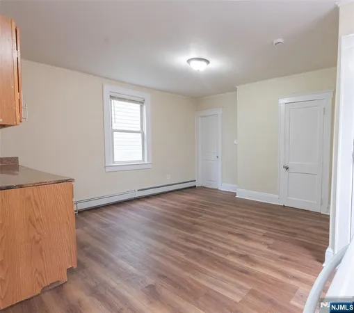 $2,100 | 312 High Street, Elizabeth, NJ 07202