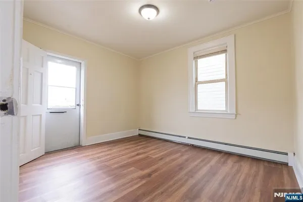 $2,100 | 312 High Street, Elizabeth, NJ 07202