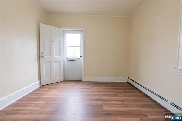 $2,100 | 312 High Street, Elizabeth, NJ 07202