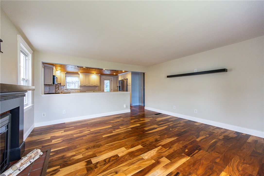 35 Cushman Street Pawtucket, RI 02861 - Photo 11 of 30