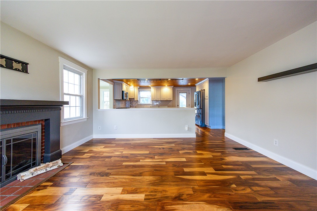 35 Cushman Street Pawtucket, RI 02861 - Photo 12 of 30