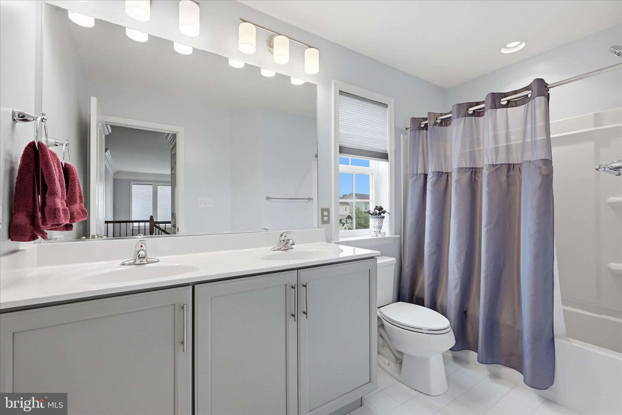 108 Reedville Court Stephens City, VA 22655 - Photo 36 of 82 Bathroom