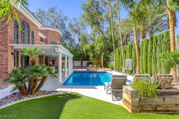 $2,650,000 | 2239 Chatsworth Court, Henderson, NV 89074