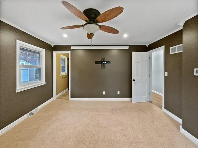 $320,000 | 2200 Meadowlark Drive, Harrisonville, MO 64701