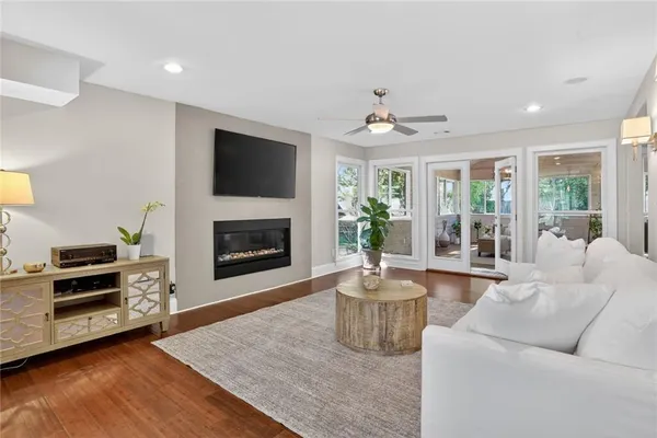 $850,000 | 6955 Northgreen Drive Northeast, Sandy Springs, GA 30328