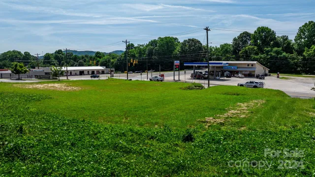 $190,000 | 25 North McDowell Avenue, Marion, NC 28752