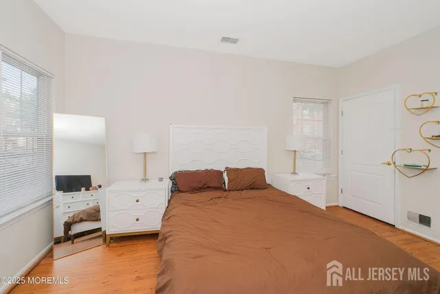 $415,000 | 511 Coppola Drive, South Plainfield, NJ 07080