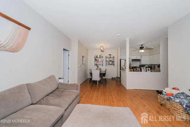 $415,000 | 511 Coppola Drive, South Plainfield, NJ 07080