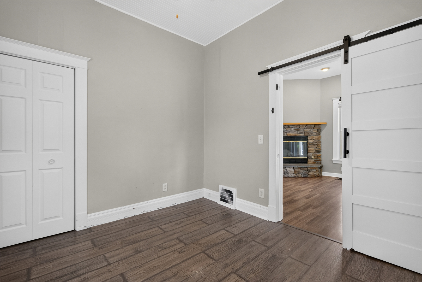 1128 Butler Street Morris, IL 60450 - Photo 23 of 28 a view of empty room with wooden floor