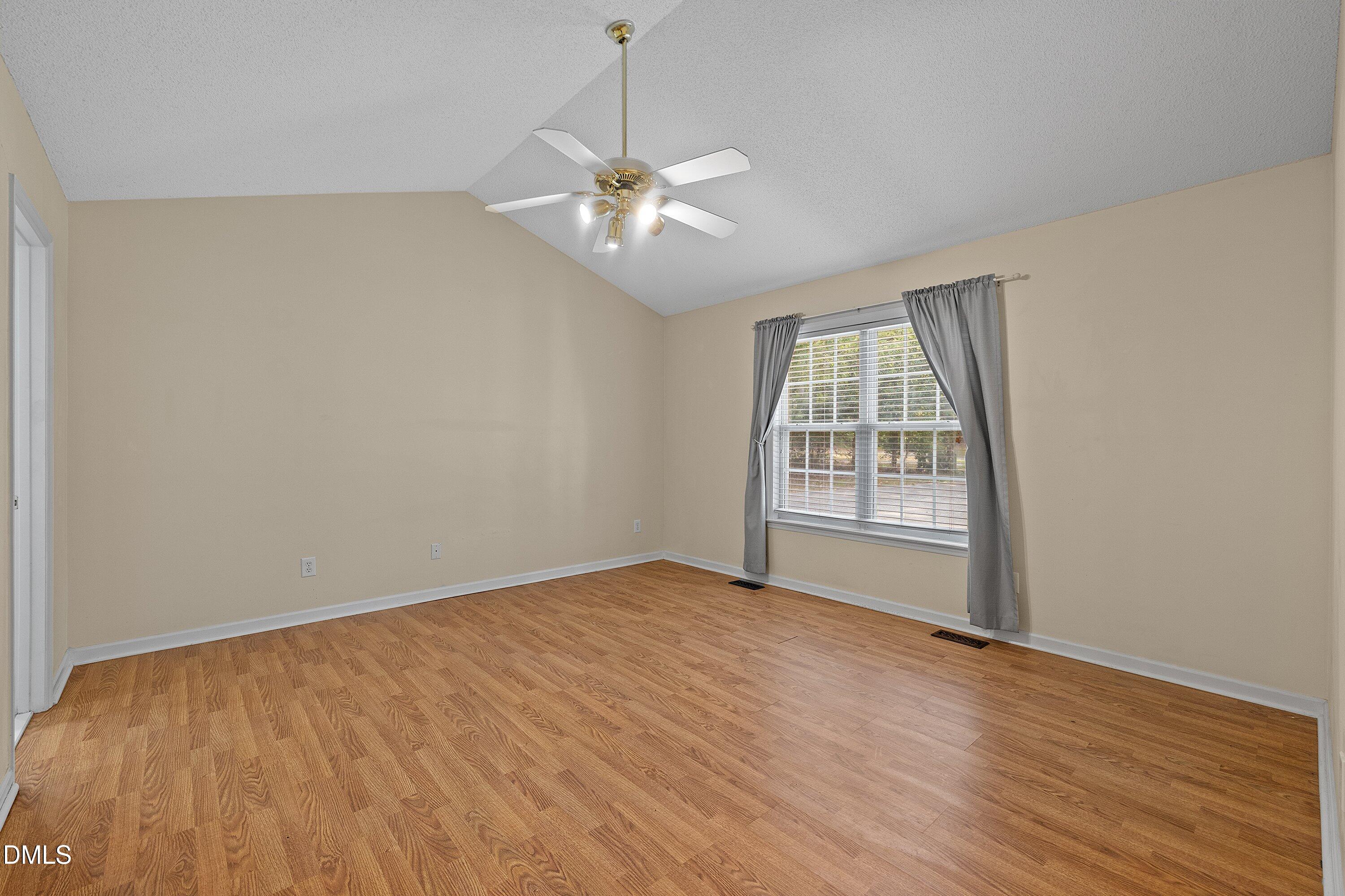 219 Beaver Ridge Way Benson, NC 27504 - Photo 15 of 40 18-219 Beaver Ridge Way_1651