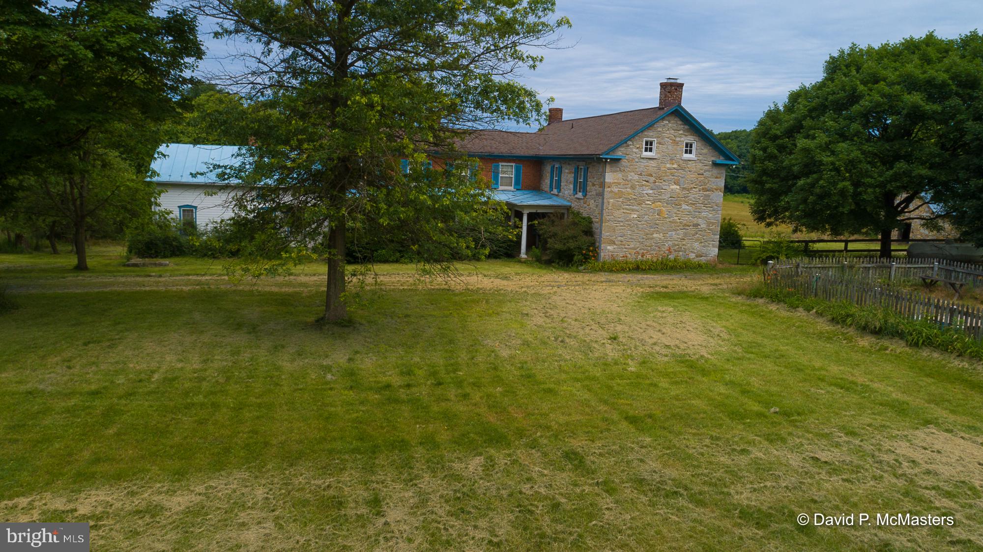 3167 Shepherd Grade Road Shepherdstown, WV 25443 - Photo 4 of 27