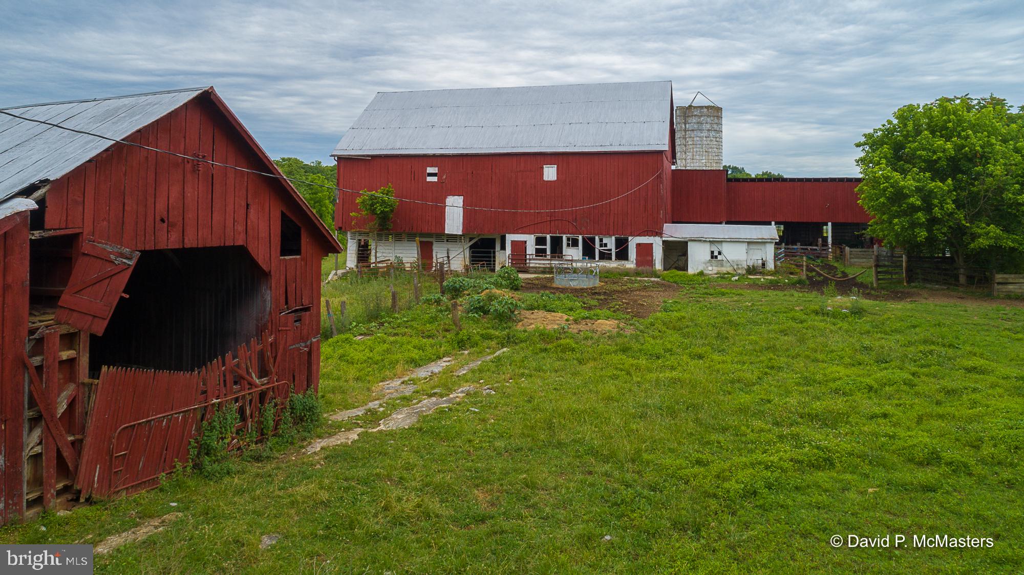 3167 Shepherd Grade Road Shepherdstown, WV 25443 - Photo 8 of 27 Barn is in use by farmer