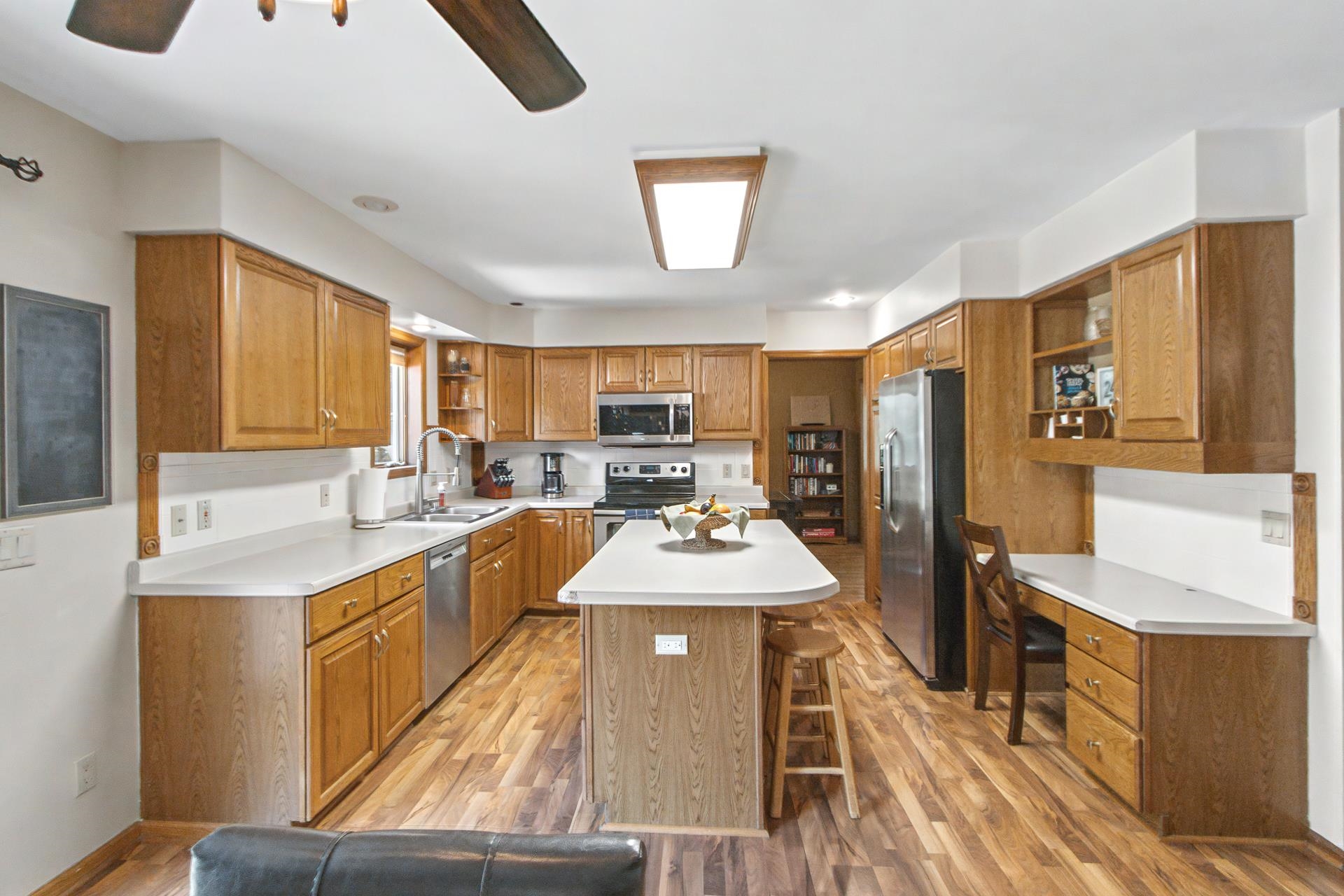 407 Fairbrook Court Waunakee, WI 53597 - Photo 10 of 85