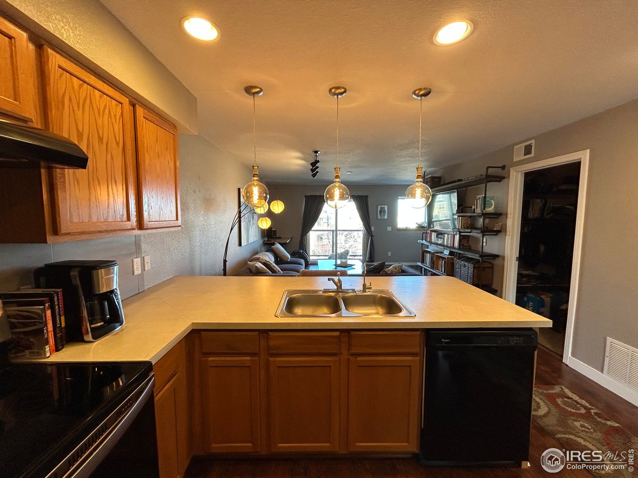 5048 Ralston Street, Unit K Boulder, CO 80304 - Photo 9 of 33 Kitchen
