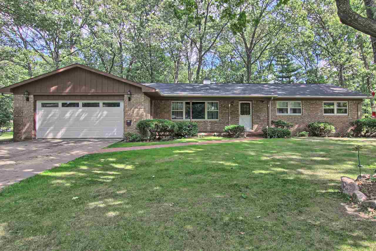 807 Westminster Road Traverse City, MI 49686 - Photo 1 of 21 1822756.JPG