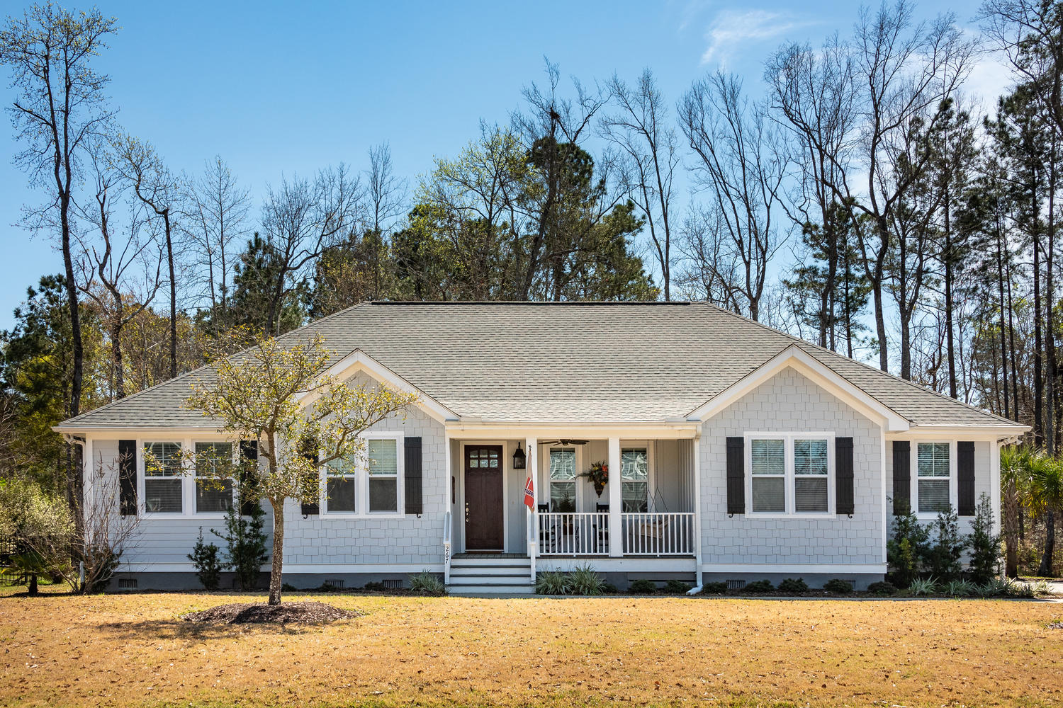 267 Commonwealth Road Mount Pleasant, SC 29466 - Photo 2 of 35 267 Commonwealth Rd Mount-002-9-KL1 1876