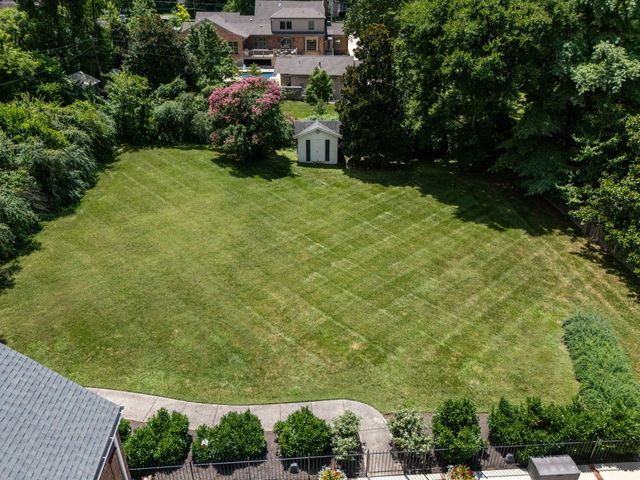$3,795,000 | 2433 Golf Club Lane, Nashville, TN 37215