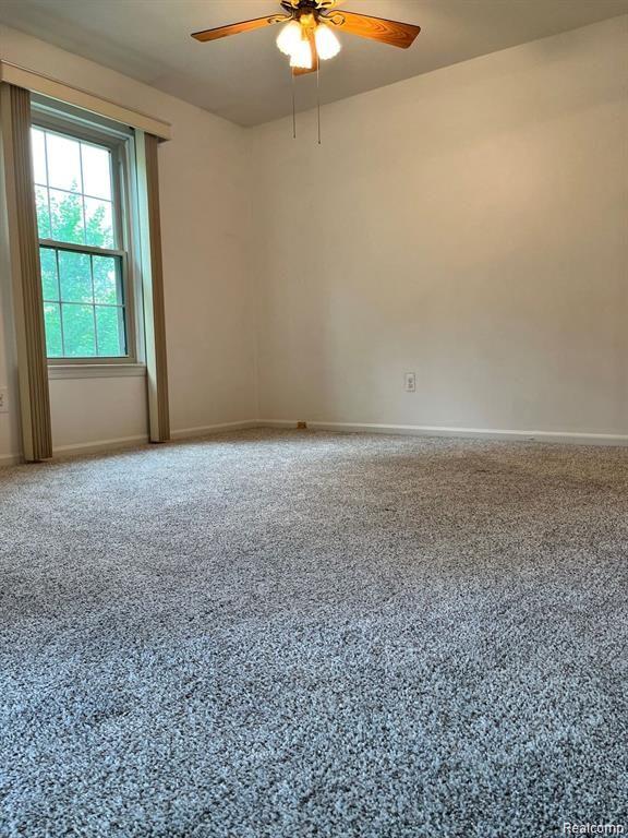 29652 Middlebelt Road, Unit 2403 Farmington, MI 48334 - Photo 5 of 23