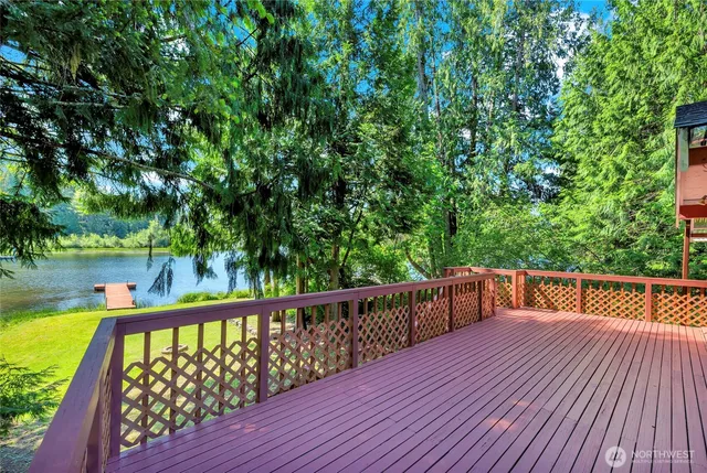 $650,000 | 5810 East Mason Lake Drive West, Grapeview, WA 98546