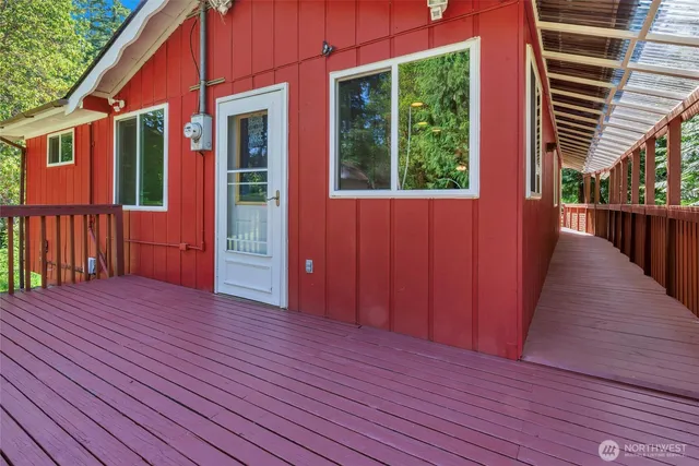 $650,000 | 5810 East Mason Lake Drive West, Grapeview, WA 98546