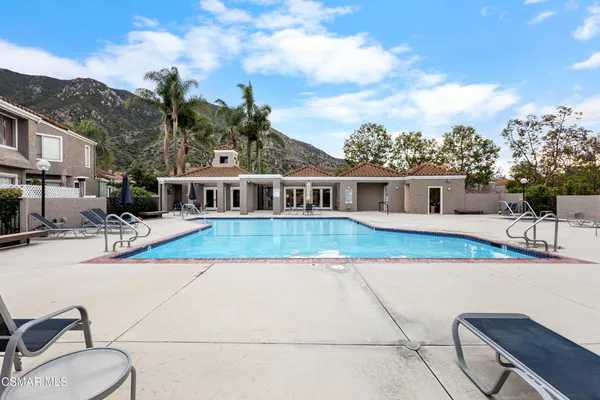 $650,000 | 6072 Paseo Encantada, Camarillo, CA 93012