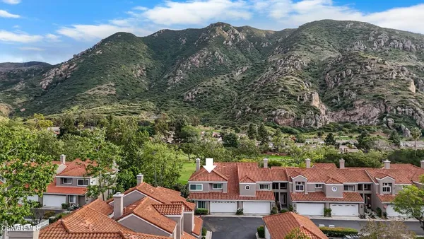 $650,000 | 6072 Paseo Encantada, Camarillo, CA 93012