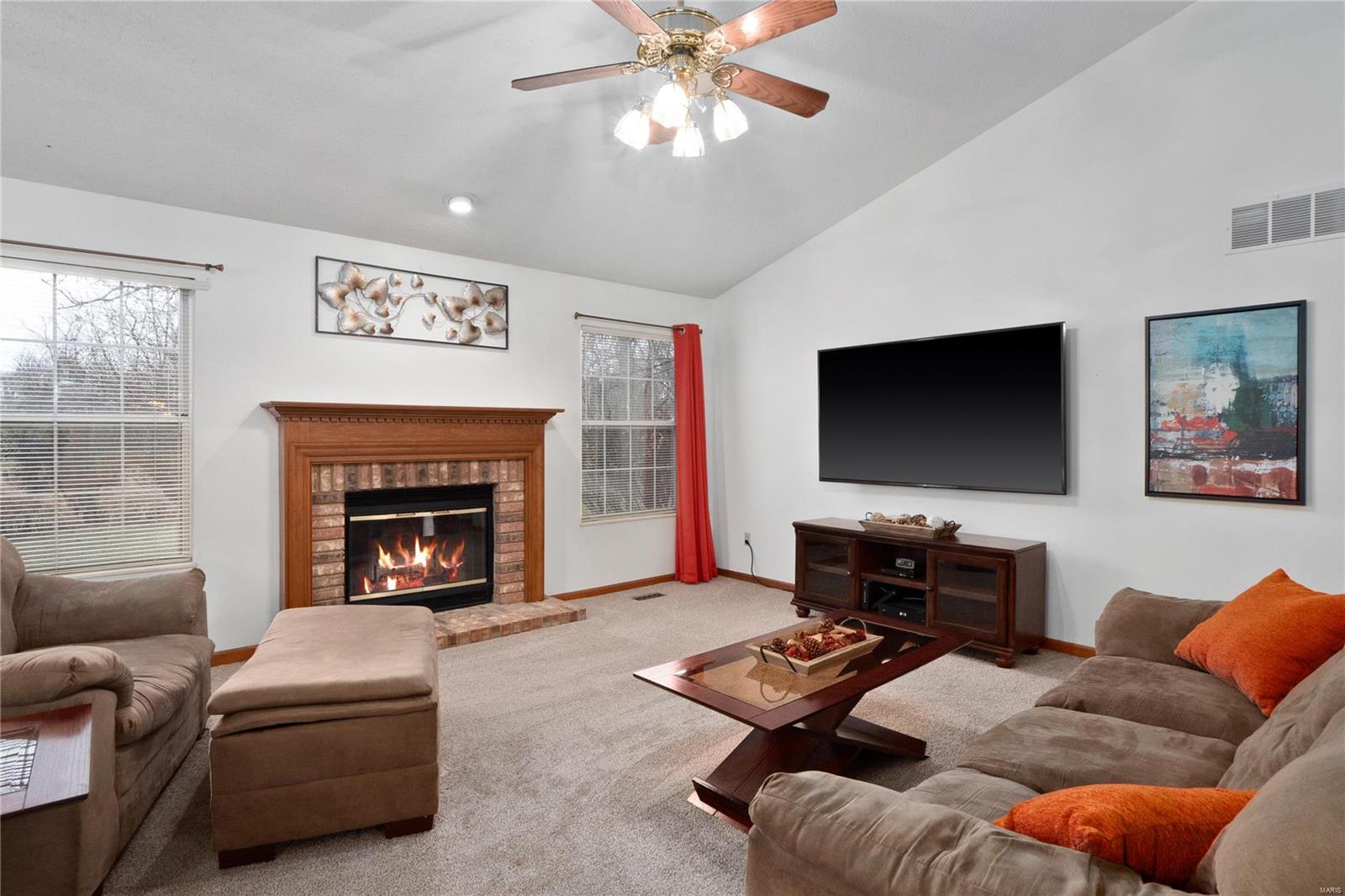 1057 Edgewood Drive O'Fallon, IL 62269 - Photo 11 of 33