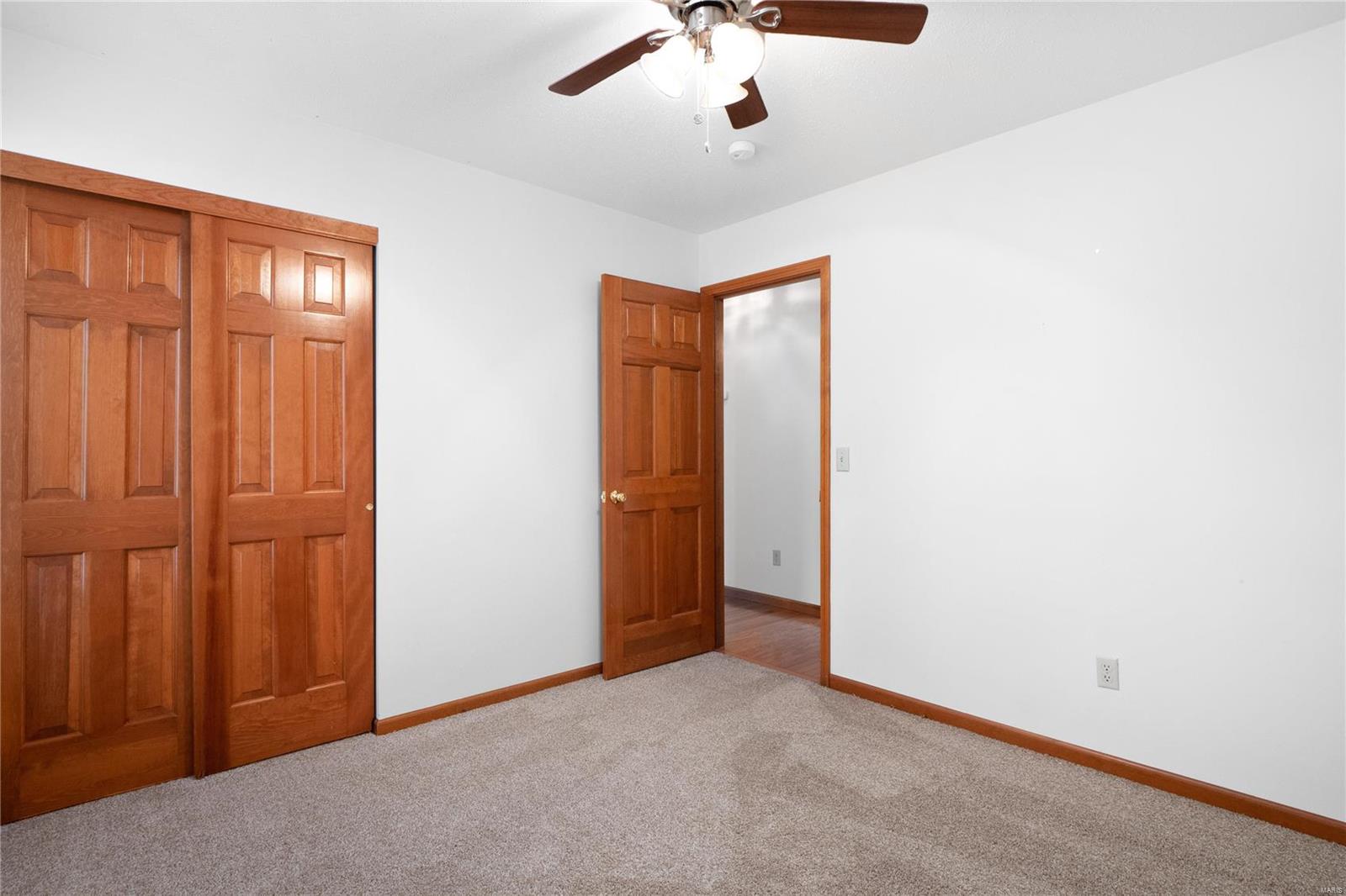 1057 Edgewood Drive O'Fallon, IL 62269 - Photo 21 of 33